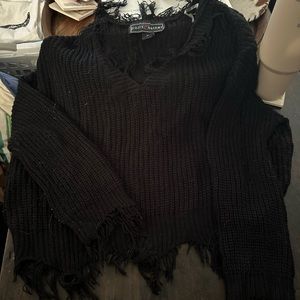 Black distressed sweater medium